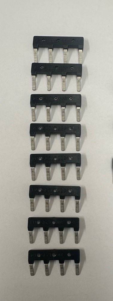 sel 915900237 sel 2440 jumper kit, 8x4 prong and 3x6 prong jumpers